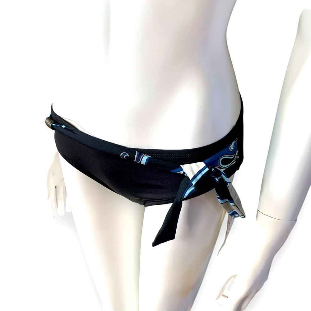 NWT Perry Ellis bikini bottoms size small